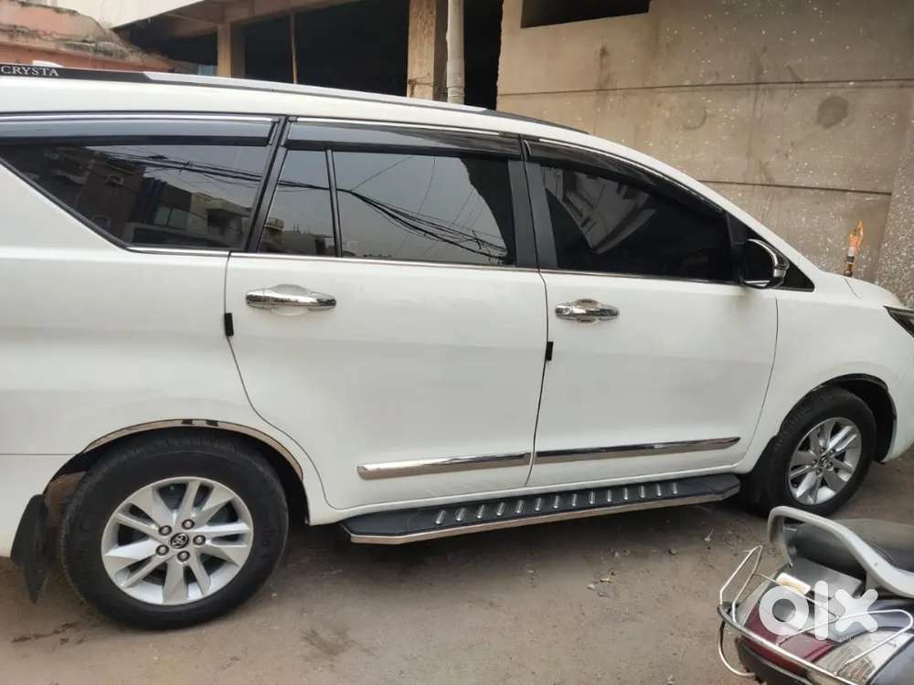 Toyota Innova Crysta 2017