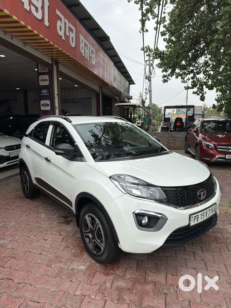 Tata Nexon 1.2 Revotron Xma Amt (s), 2019, Petrol