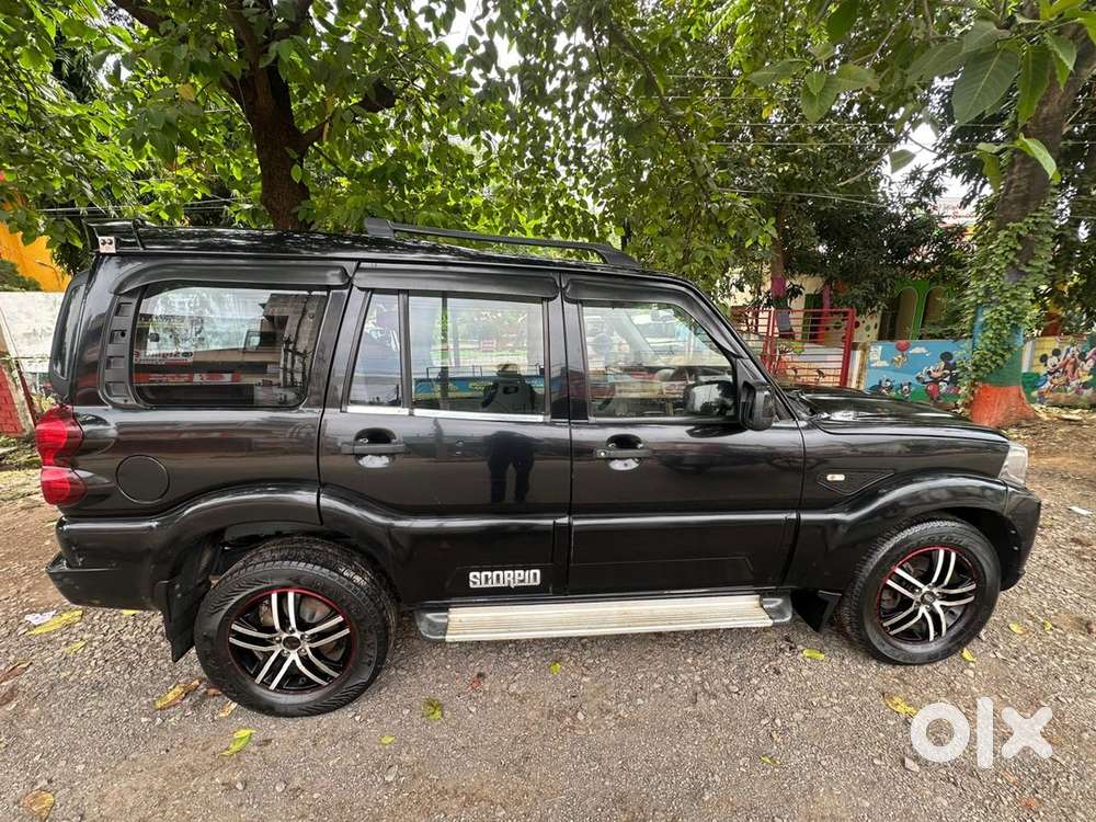 Mahindra Scorpio 2021 Diesel Manual