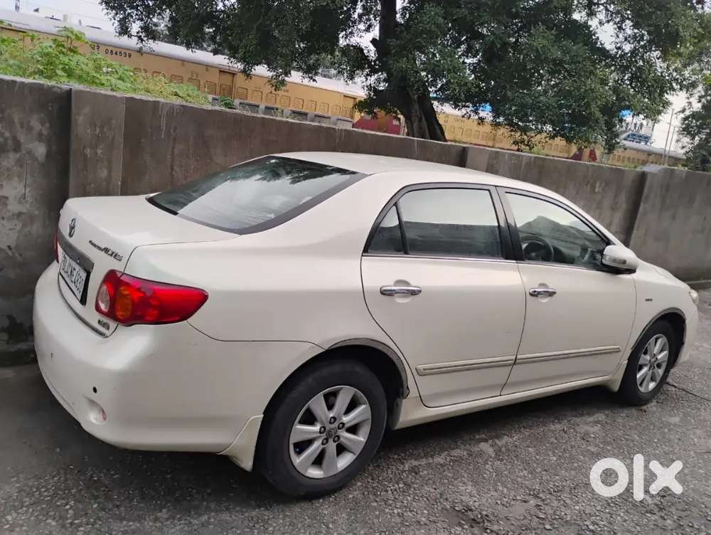 Toyota Corolla Altis 2010 Petrol 49000 Km Driven