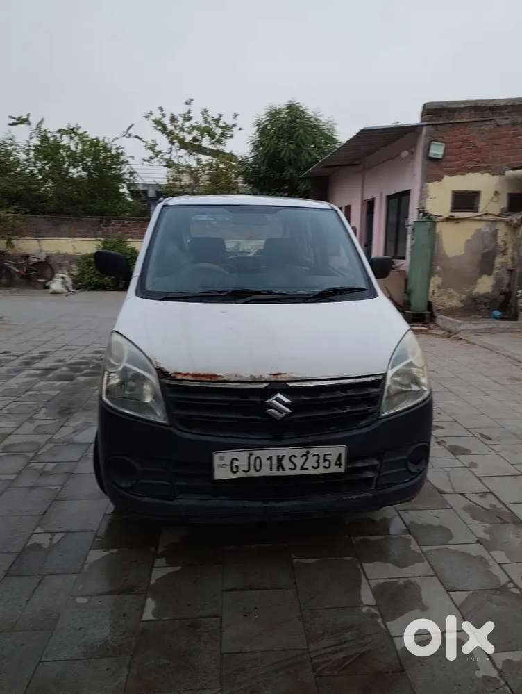 Maruti Suzuki Wagon R First Modal