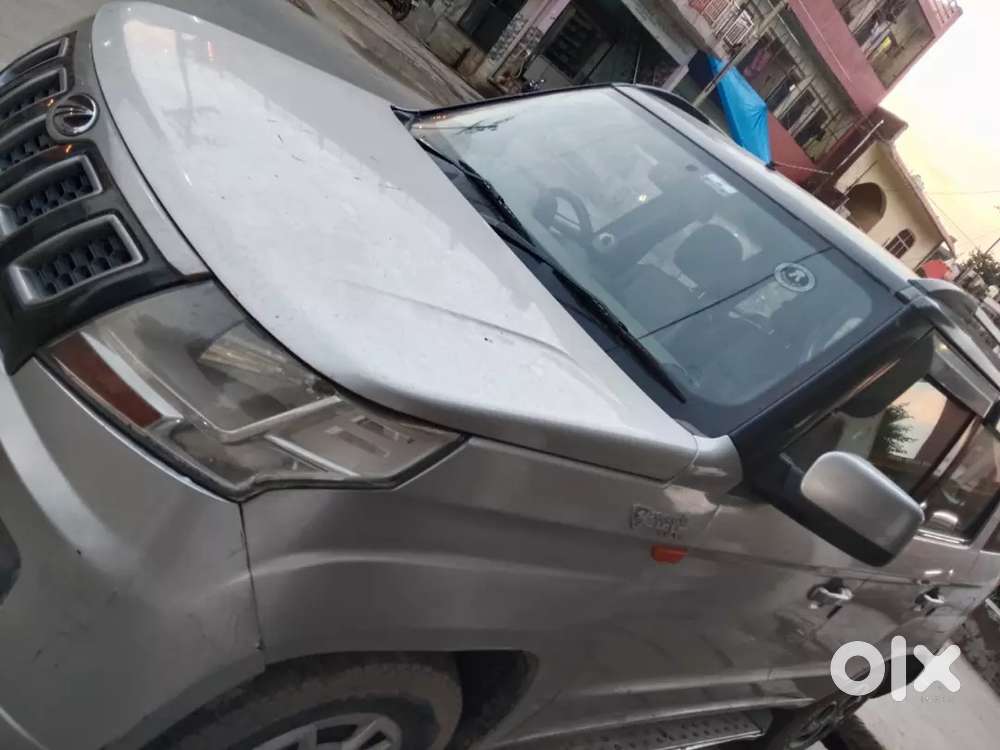 Mahindra Tuv 300 1.5 2018