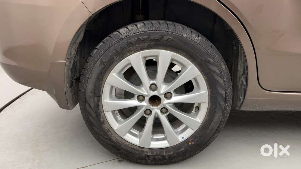 Maruti Suzuki Ertiga 1.5 Zxi, 2015, Petrol