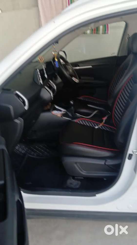 Kia Sonet G 2025