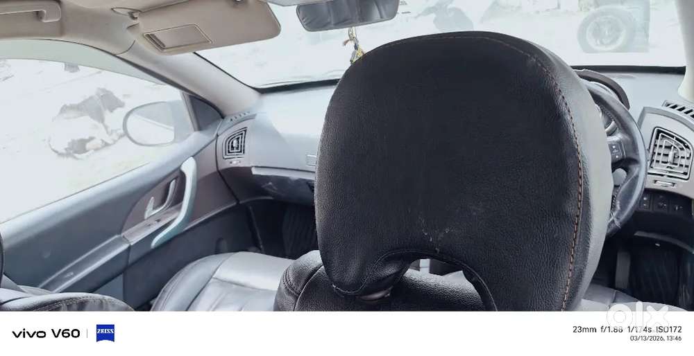 Mahindra Xuv500 2014 Diesel 132000 Km Driven