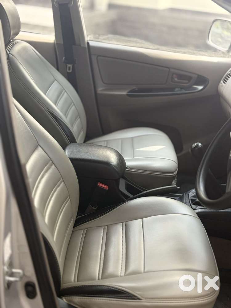Toyota Innova 2.5 Gx 7 Str Bs-iii, 2016, Diesel