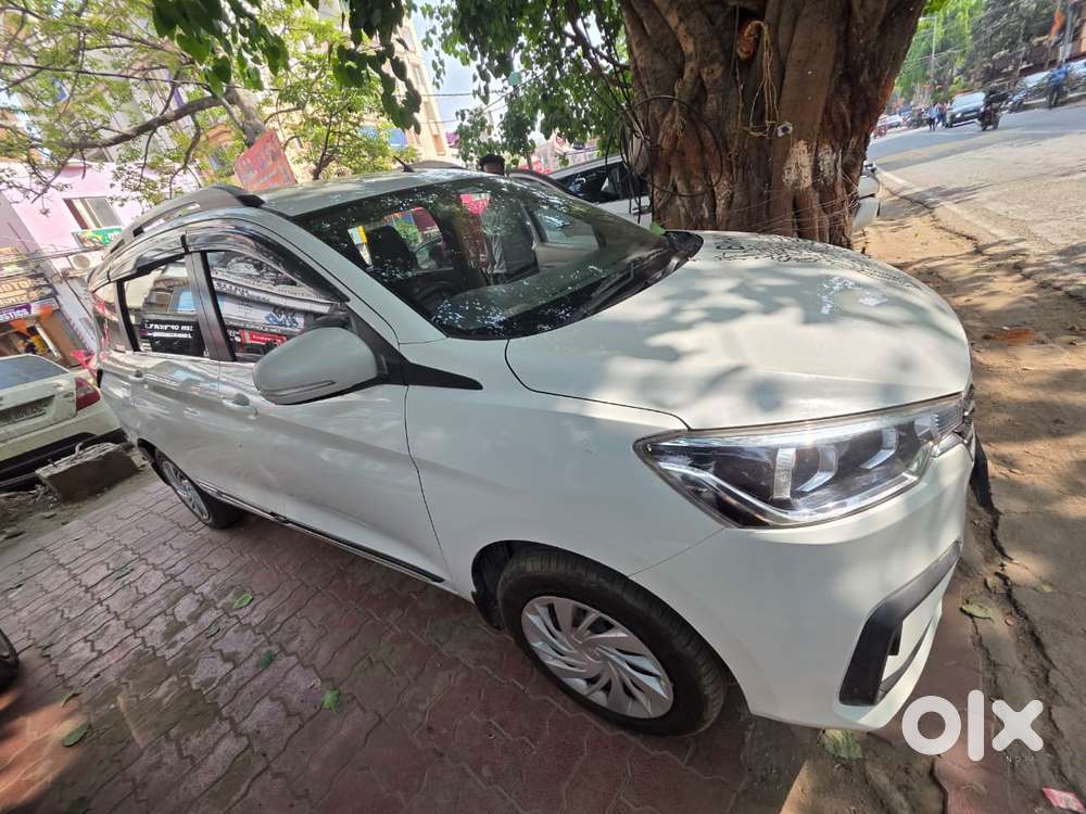 Maruti Suzuki Ertiga Vxi (o) Cng, 2025, Cng & Hybrids