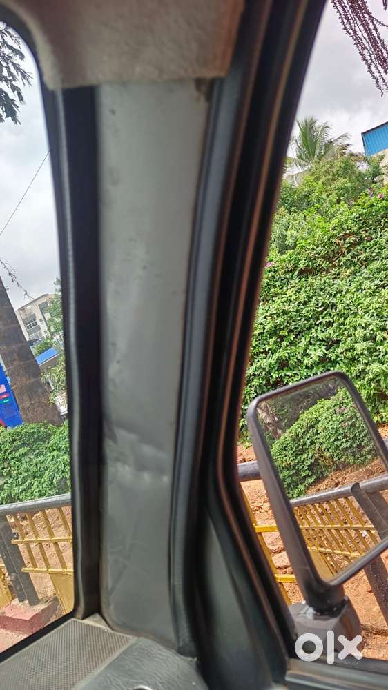 Maruti Suzuki Eeco 5 Str Ac (o), 2017, Petrol