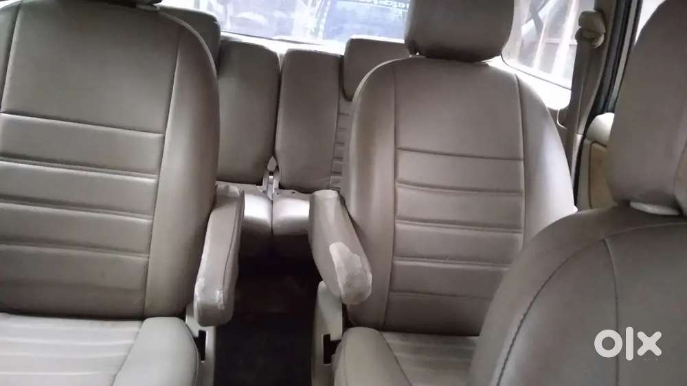 Toyota Innova 2011