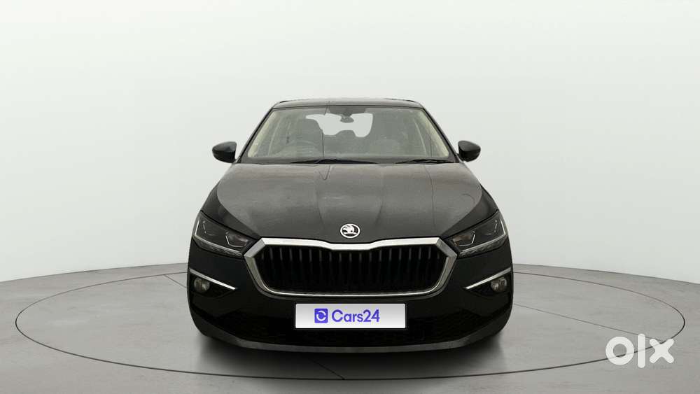 Skoda Slavia Style 1.0l Tsi Mt, 2022, Petrol