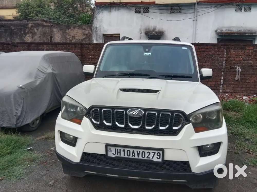 Mahindra Scorpio 2015 Diesel 285000 Km Driven In Well Maintained