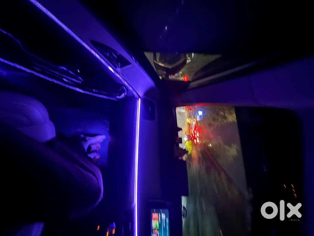 Mahindra Xuv700 2023 Petrol 28000 Km Driven