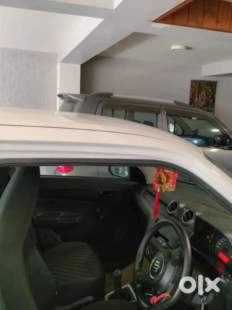 Maruti Suzuki Swift 2021 Lxi