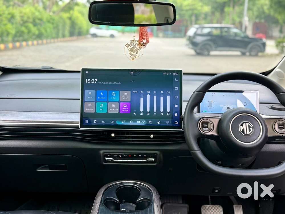 Mg Windsor Ev Essence, 2024, Electric