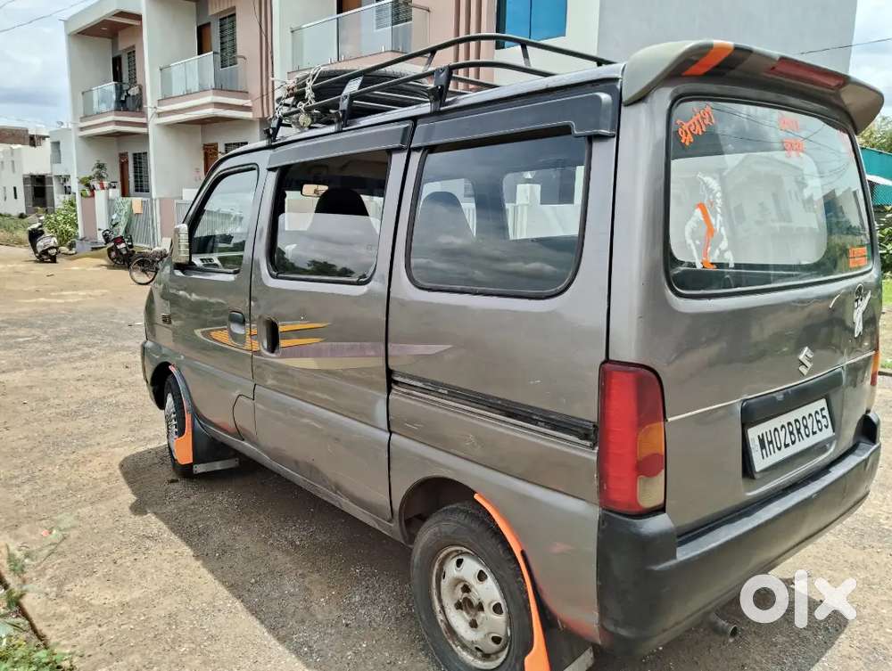 Ecco Petrol+cng आहे