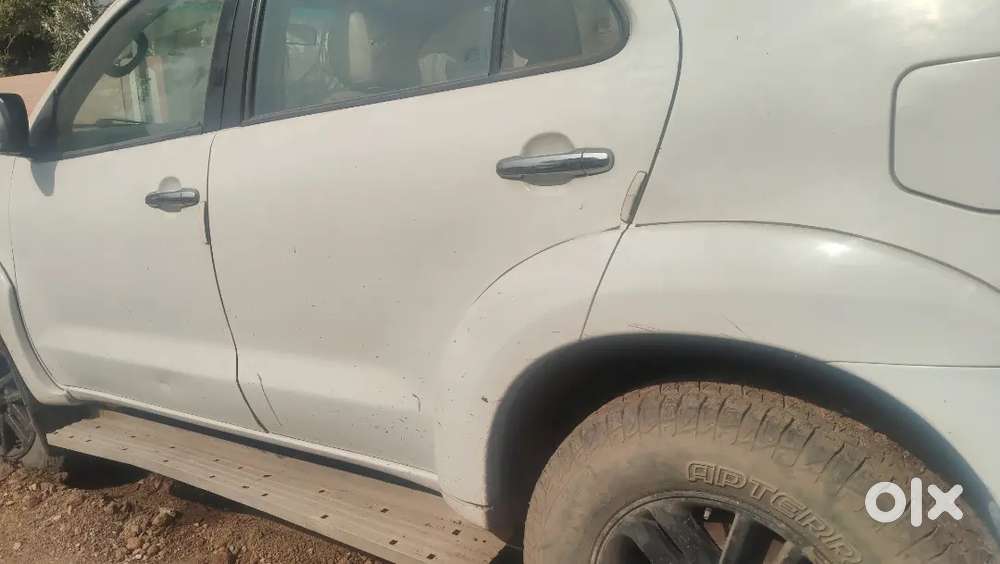 Toyota Fortuner Legender 2013