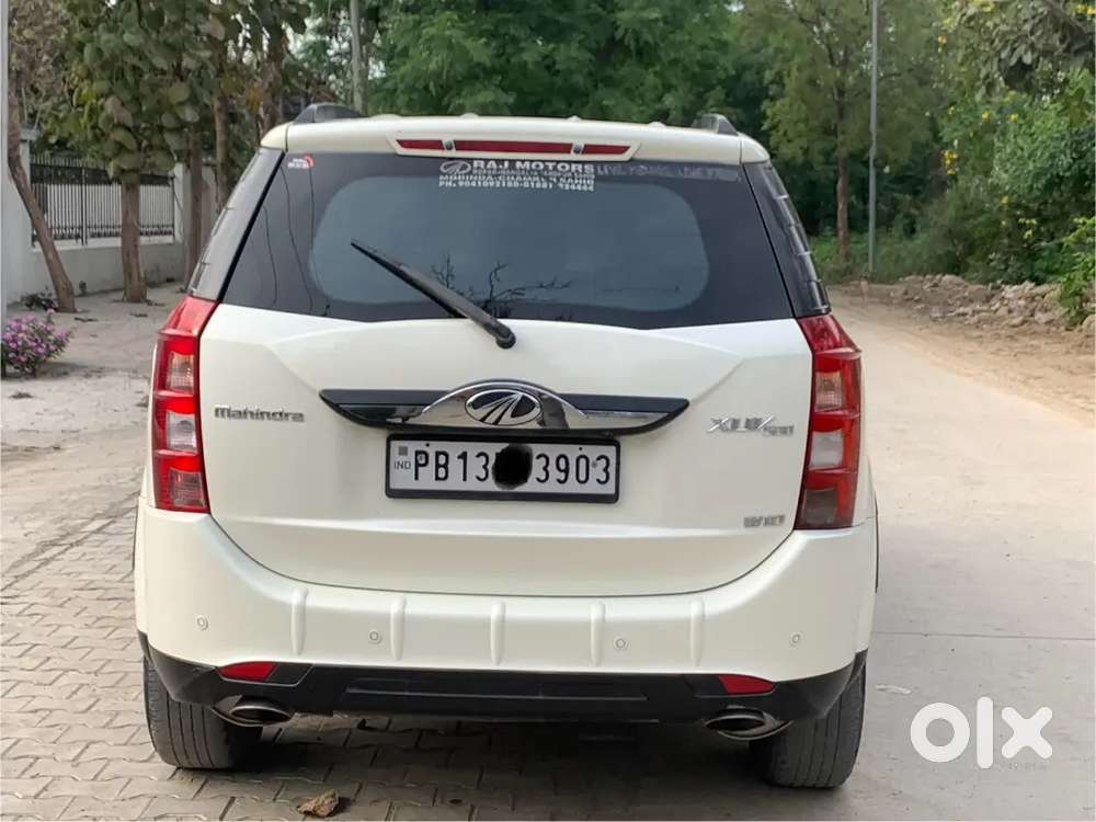 Mahindra Xuv500 2015 Diesel 94000 Km Driven