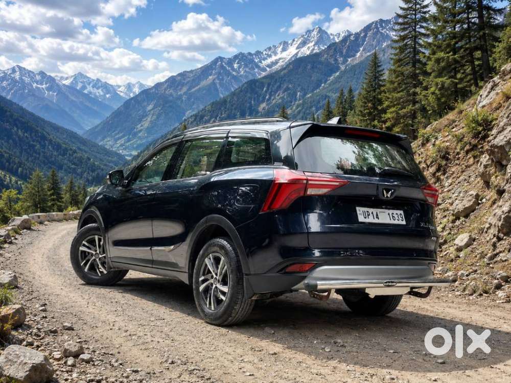 Mahindra Xuv700 2.0 Ax 5 Petrol At Str, 2023, Petrol
