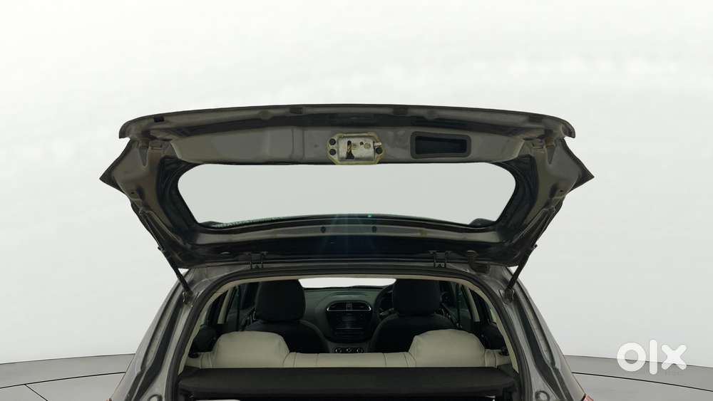 Tata Tiago 1.2 Revotron Xt, 2020, Petrol