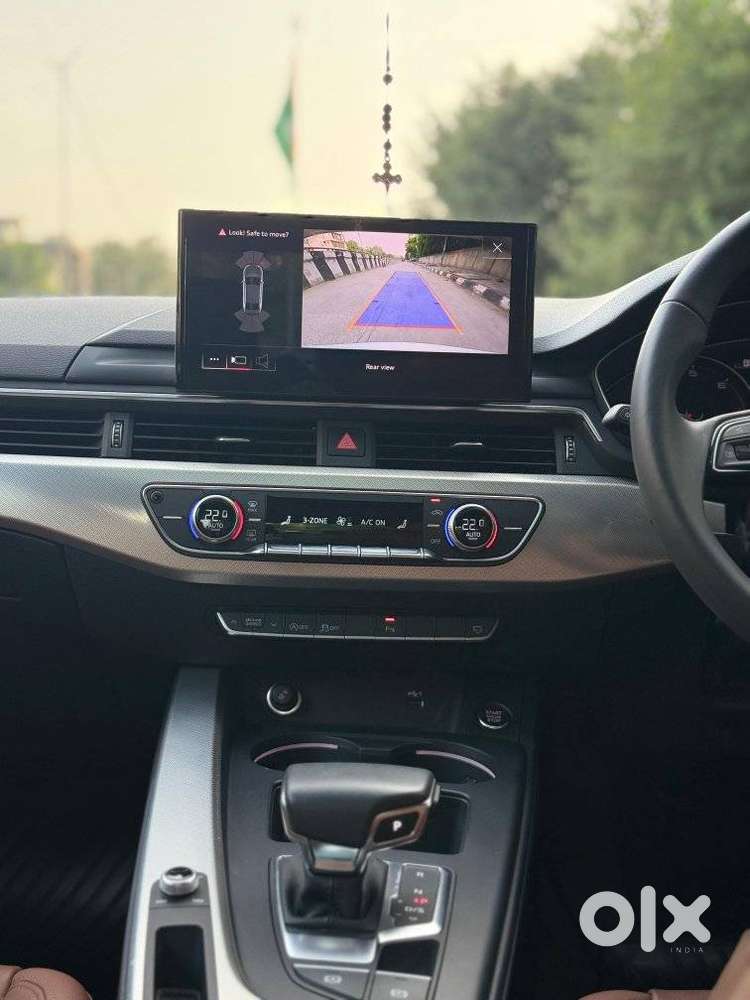 Audi A4 2.0 Premium Plus 40 Tfsi, 2024, Petrol