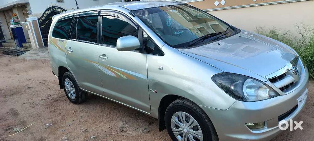 Toyota Innova