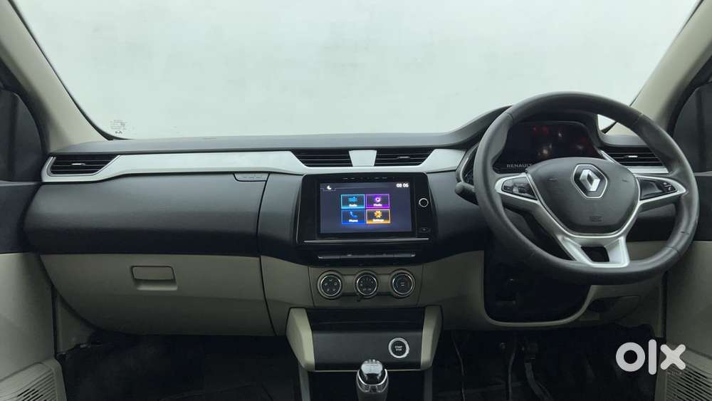 Renault Triber Rxz, 2022, Petrol