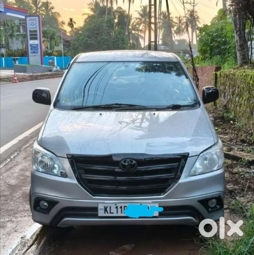 Toyota Innova G4 Diesel 2016 Registration 2015 Model