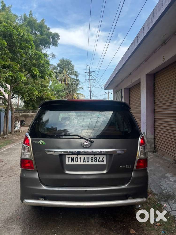 Toyota Innova Diesel 2013