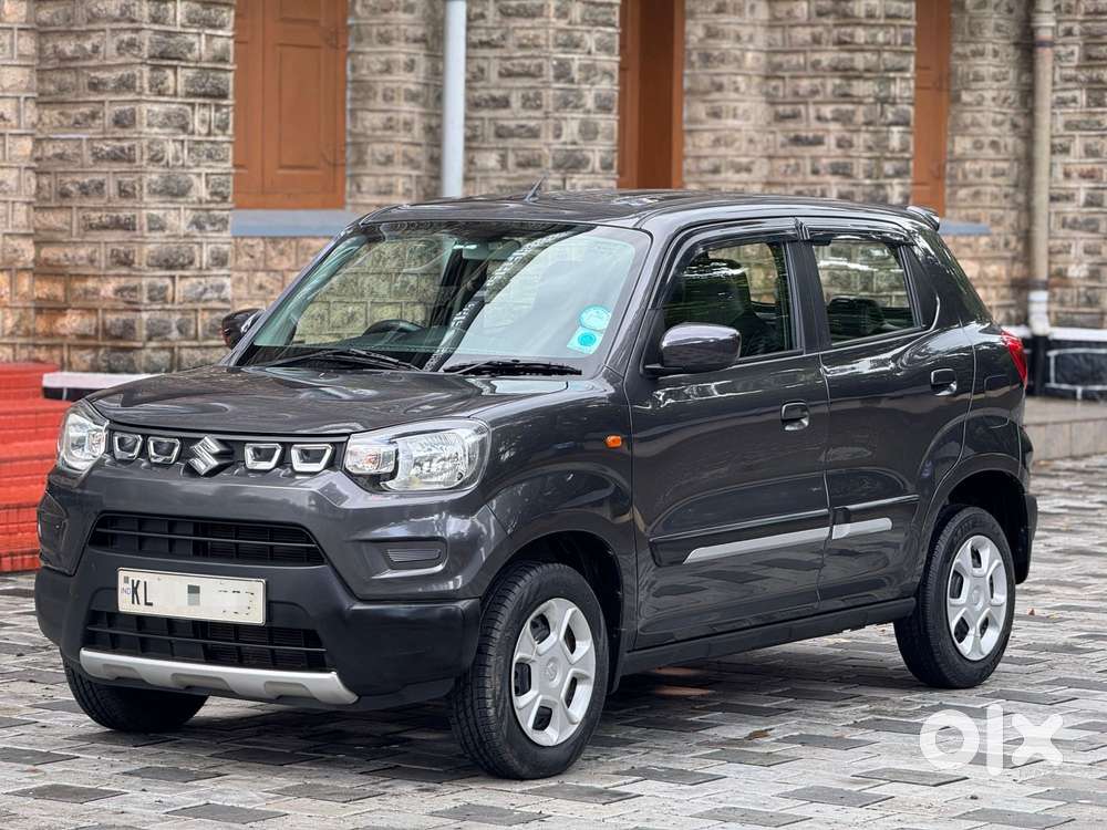 Maruti Suzuki S-presso Vxi Plus At, 2022, Petrol