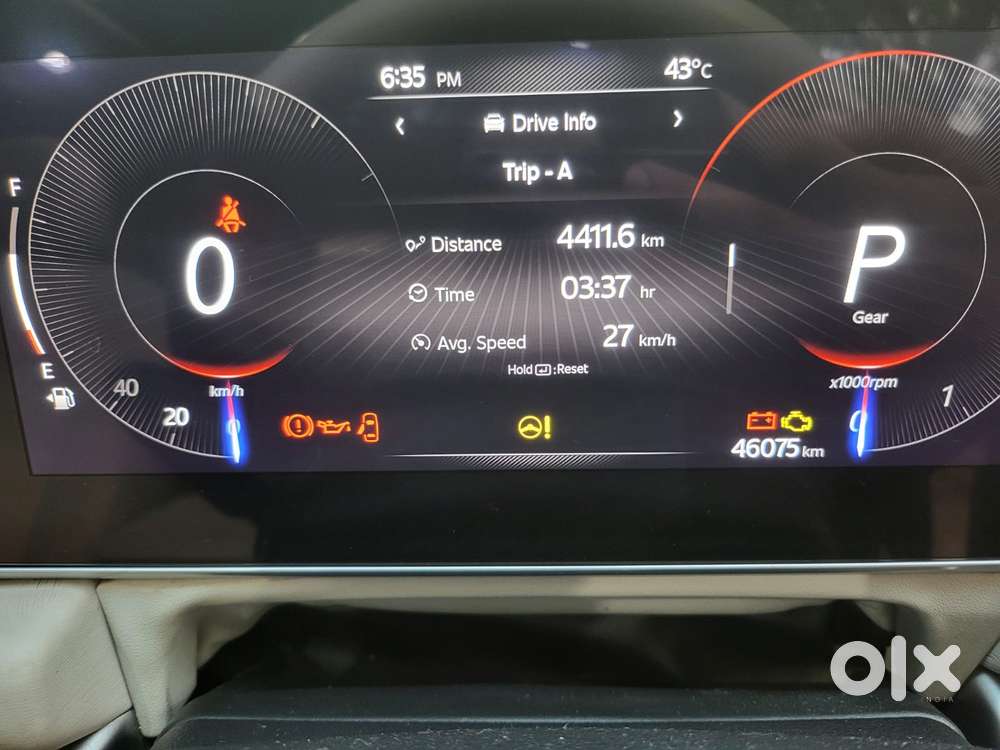 Mahindra Xuv700 2.2 Ax 5 Diesel At Str, 2022, Diesel