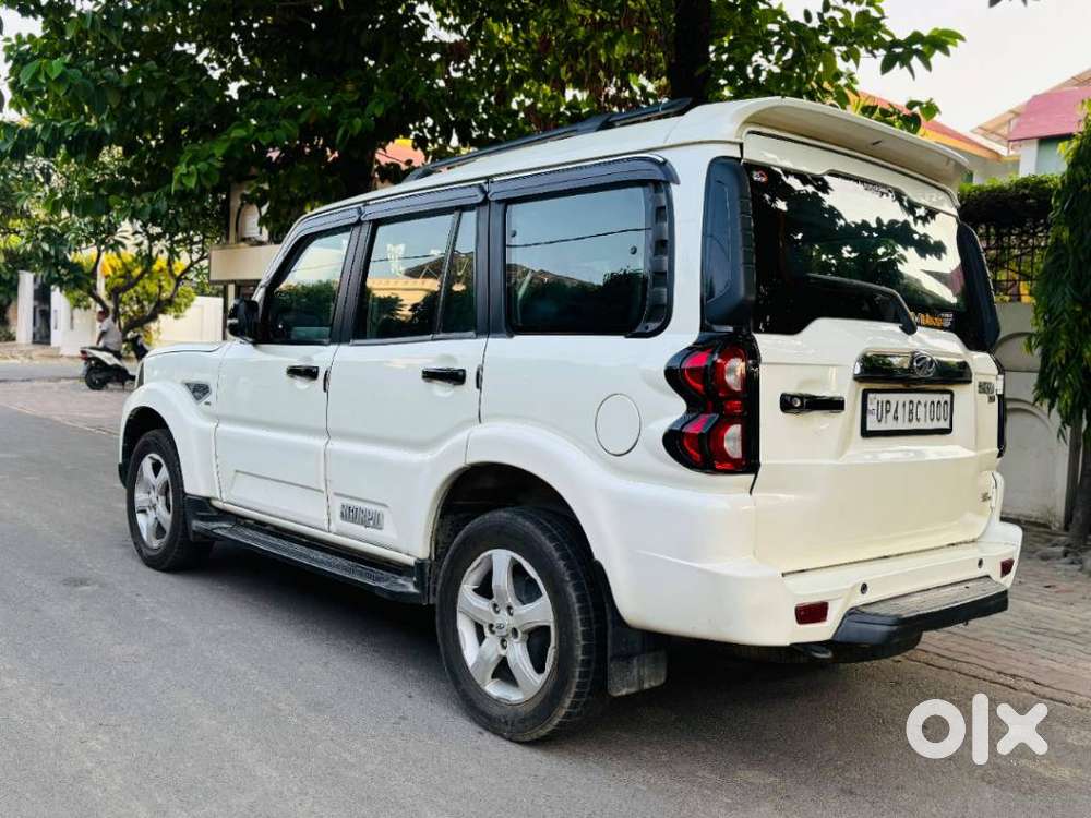 Mahindra Scorpio S11 Mt 7s, 2022, Diesel