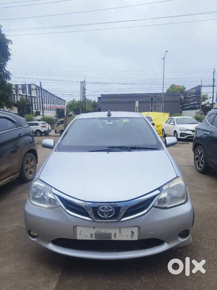 Toyota Etios Liva 2012