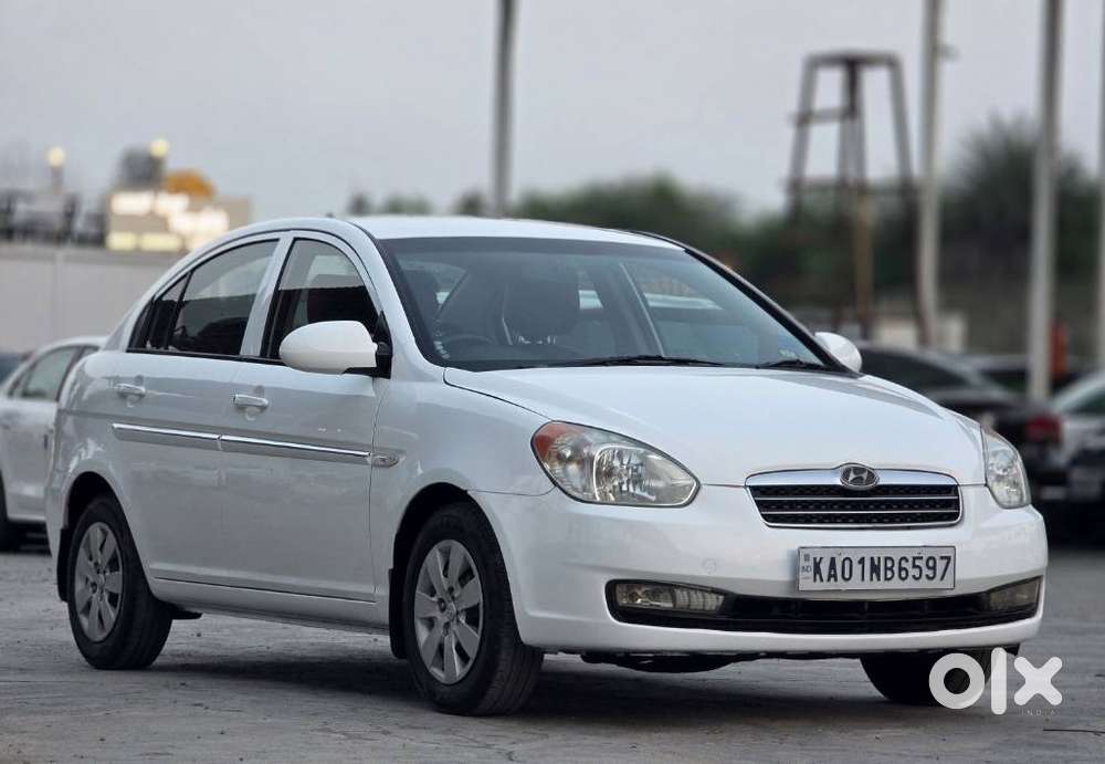 Hyundai Verna, 2010, Petrol