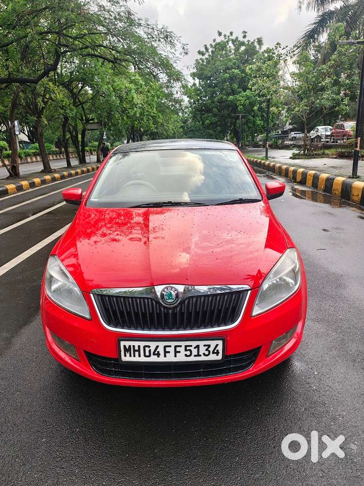 Skoda Rapid Elegance 2012