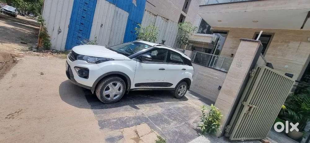 Tata Nexon 2022 Petrol 52000 Km Driven