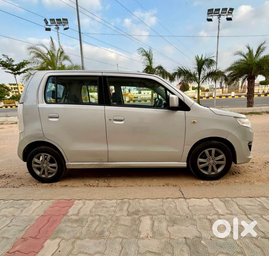 Maruti Suzuki Wagon R Vxi Minor Abs, 2013, Petrol