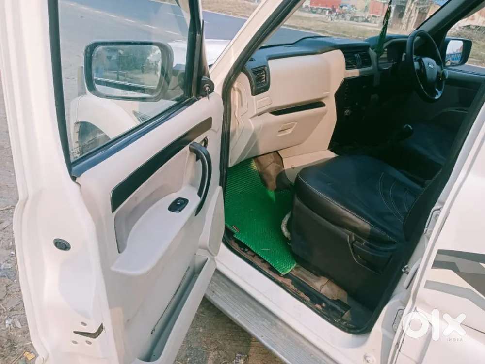 Mahindra Scorpio 2.2 S4 Plus 2017 Diesel