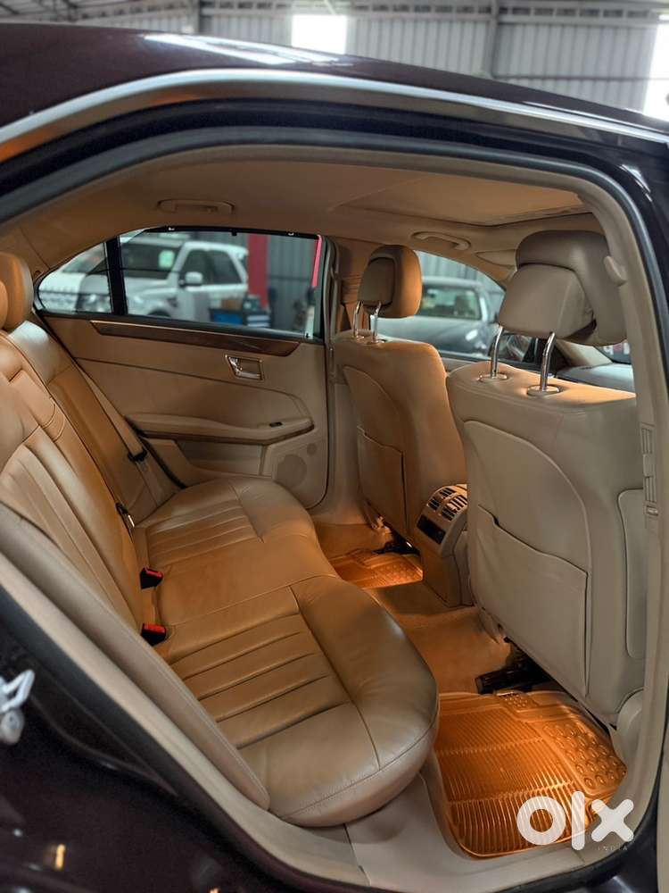 Mercedes-benz E-class 2011