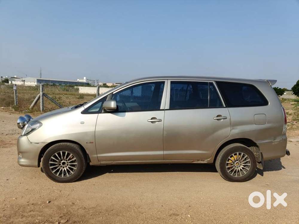 Toyota Innova, 2009