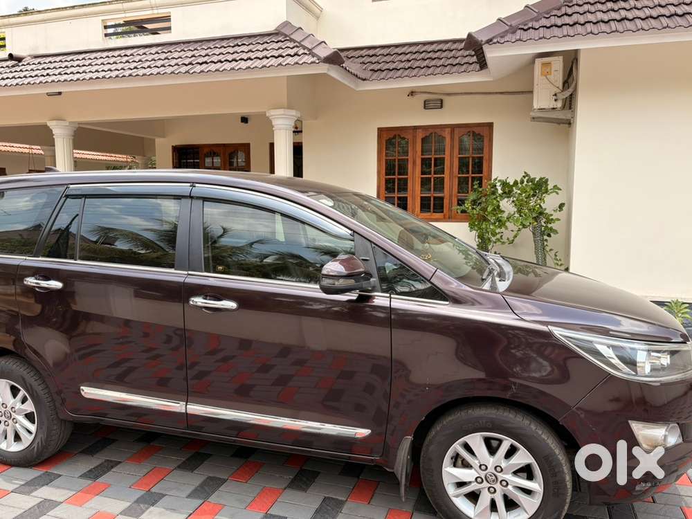 Toyota Innova Crysta Diesel 2019
