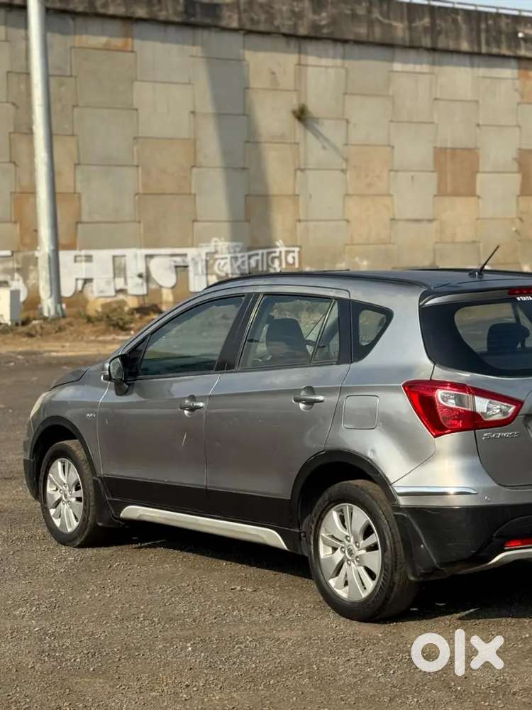 Maruti Suzuki S Cross 2015 Diesel Well Maintained