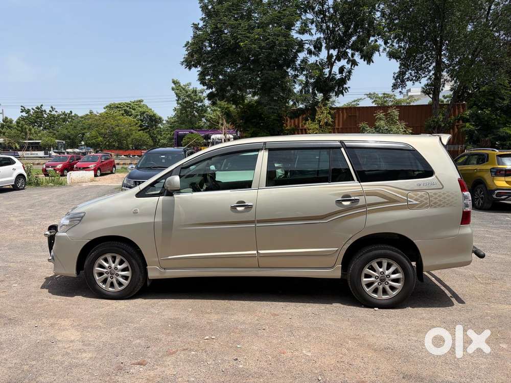 Toyota Innova 2.5 G (diesel) 7 Seater, 2014, Diesel
