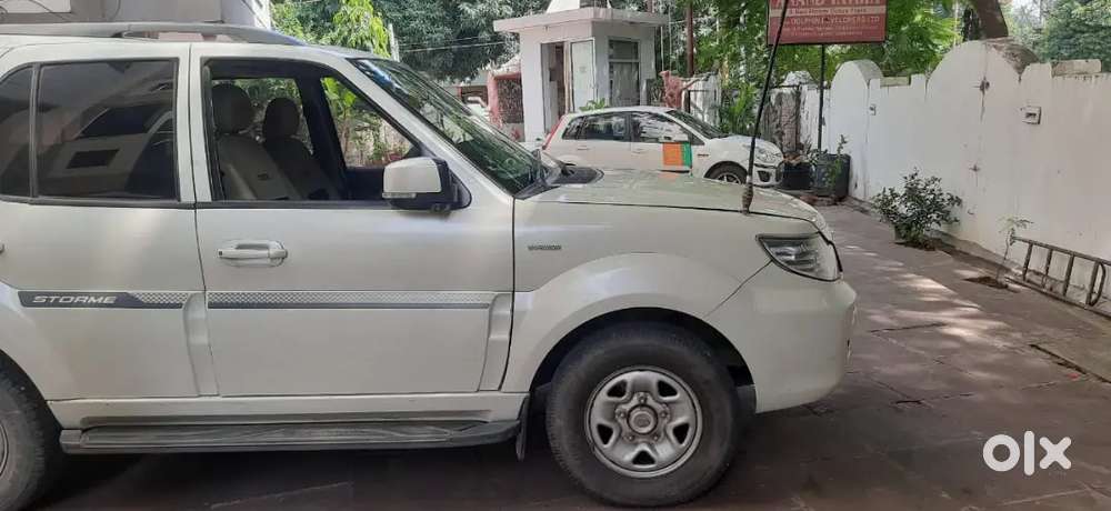Tata Safari Storme 2016 Diesel 47000 Km Driven