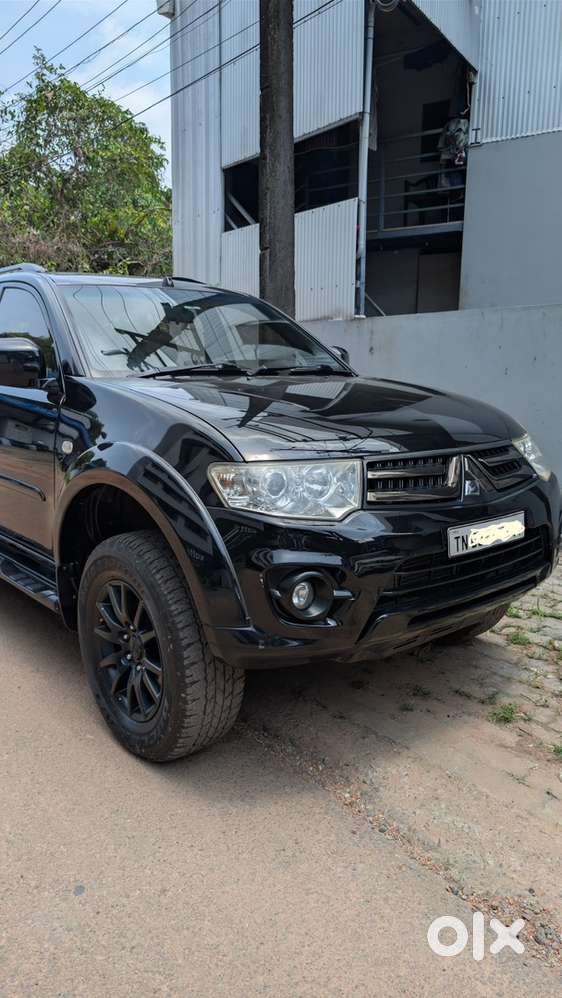 Mitsubishi Pajero Sport 2014