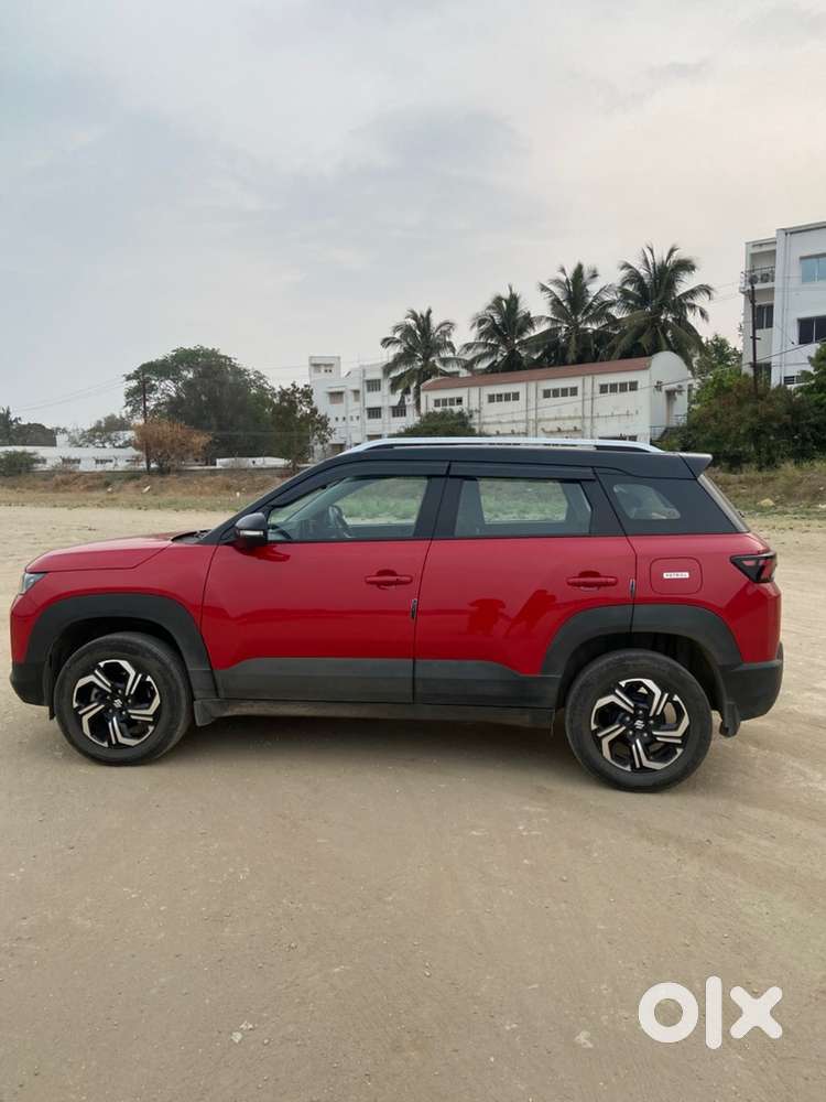 Maruti Suzuki Brezza 2024 Petrol Well Maintained
