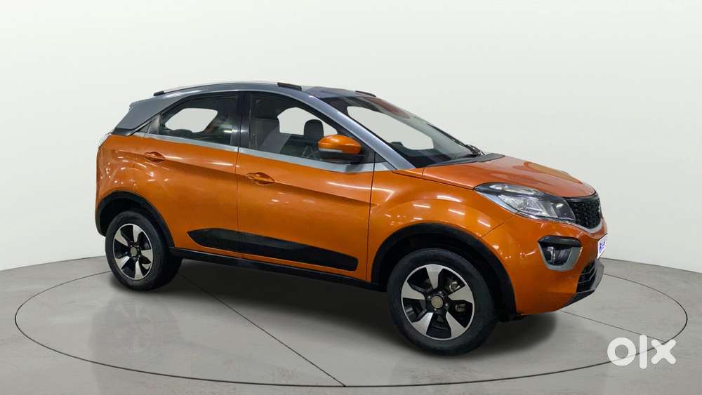 Tata Nexon 1.2 Revotron Xza Plus Dualtone, 2018, Petrol