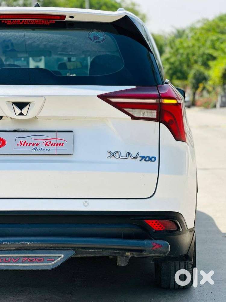 Mahindra Xuv700 2.2 Mx Diesel Mt 5 Str, 2022, Diesel