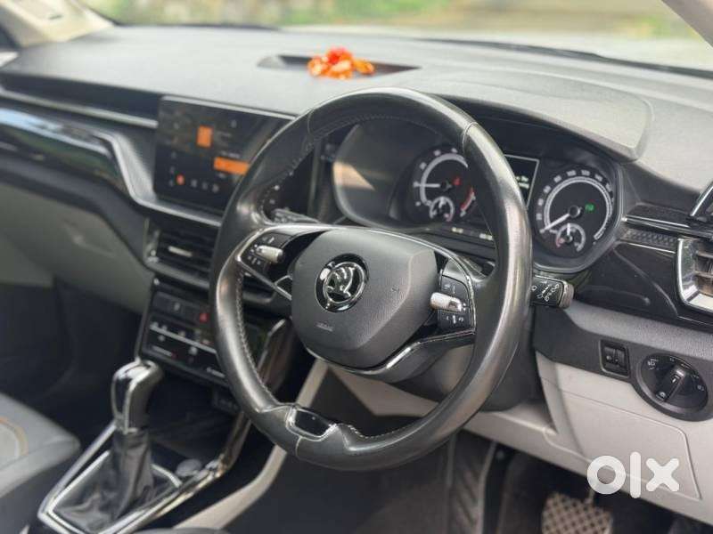 Skoda Kushaq 1.0 Tsi Style At, 2022, Petrol