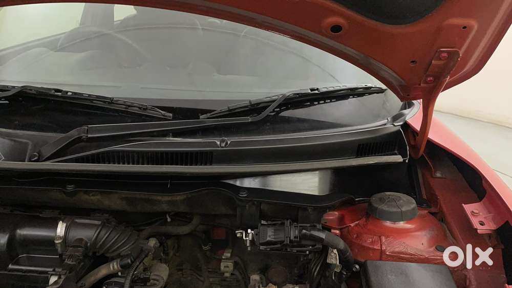 Maruti Suzuki Swift Amt Zxi, 2021, Petrol