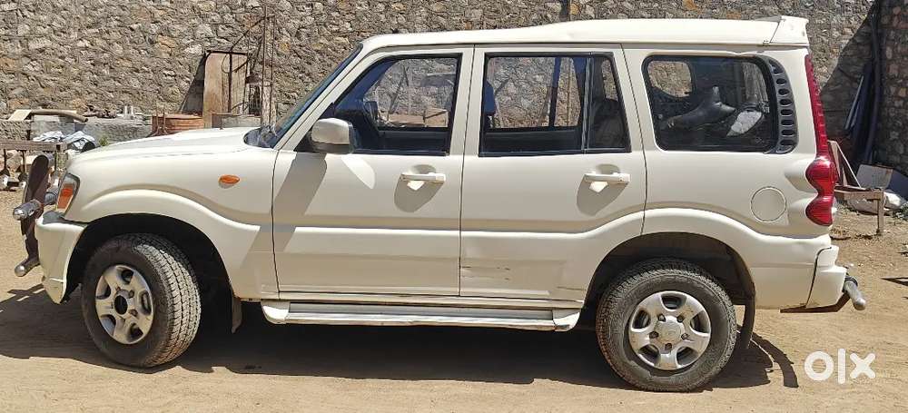 Mahindra Scorpio 2011 Diesel Well Maintained